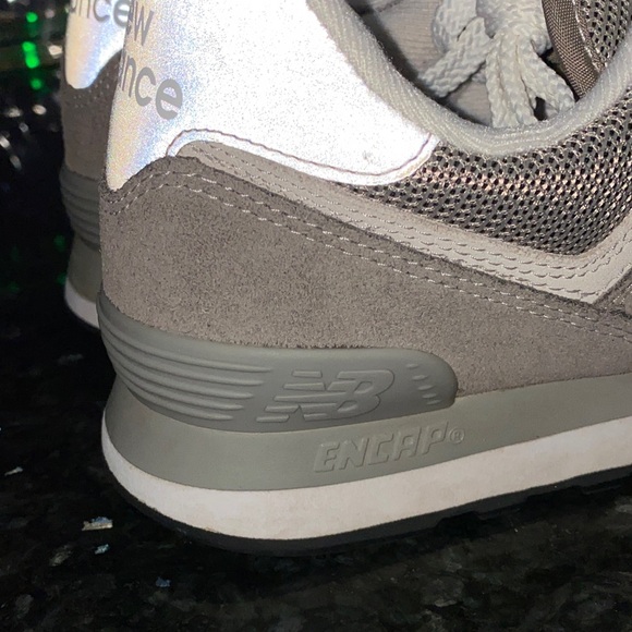 New Balance Women’s Classic 574 Core Pack Grey Athletic Shoes Size 8.5 - Picture 4 of 15